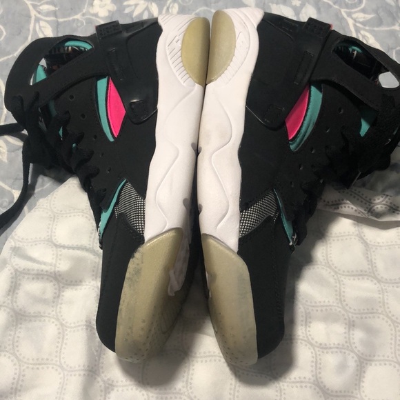 Nike Air Flight Huarache GS Retro Youth 705281-003 Sneakers 7 YBlack Pink Unisex - Picture 4 of 11